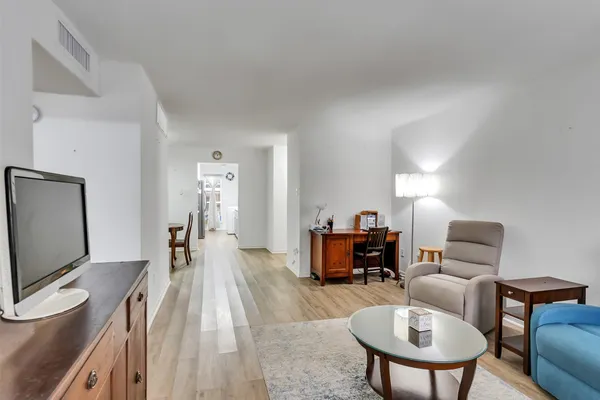3100 JEANETTA ST 905