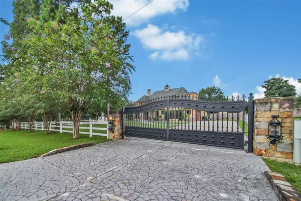 22235 TOMBALL CEMETERY RD