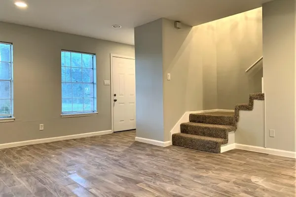 10004 WESTVIEW A