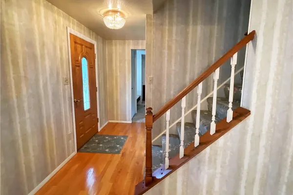 435 FRUITWOOD DR