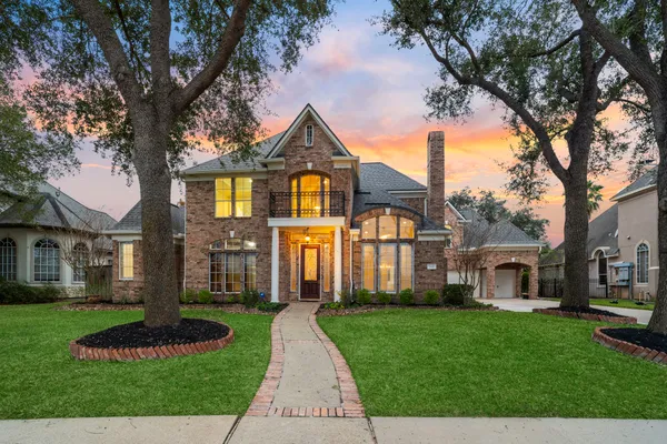 7322 GREATWOOD LAKE DR