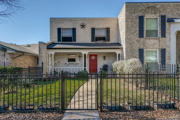 406 AMISTAD BLVD