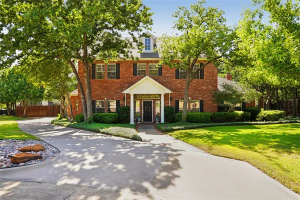 27 OAK FORREST CIR