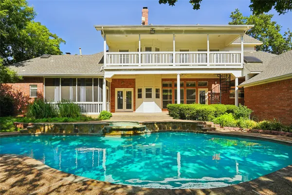 27 OAK FORREST CIR