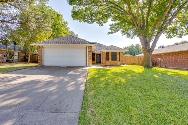 1200 WINDY MEADOWS DR