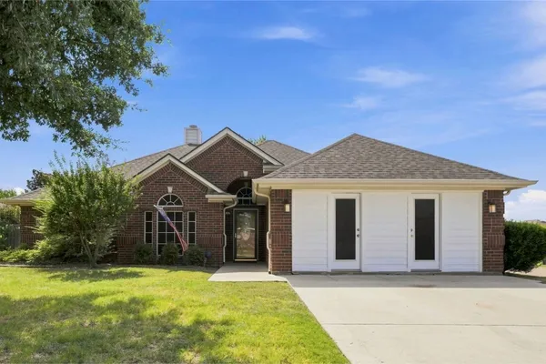 1121 SW HILLSIDE DR