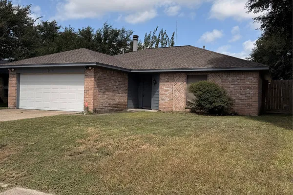 8010 WESTERN TRAIL DR