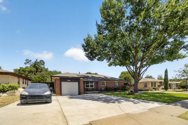 1912 OLDGATE LN