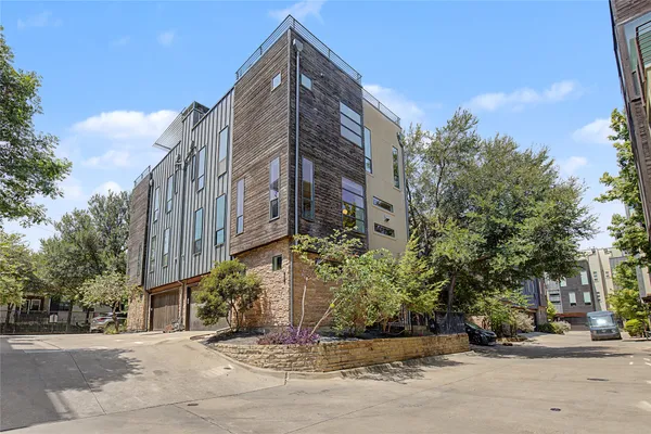 432 TRINITY RIVER CIR