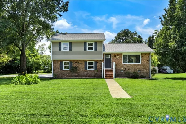 2616 LIVERMAN DR