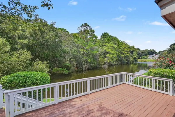 369 RUM GULLY CIR