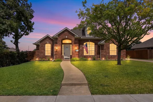 510 HAWTHORNE DR