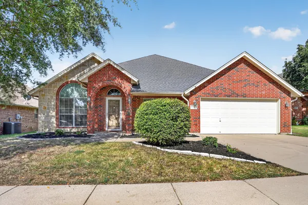 6829 CHEATHAM DR