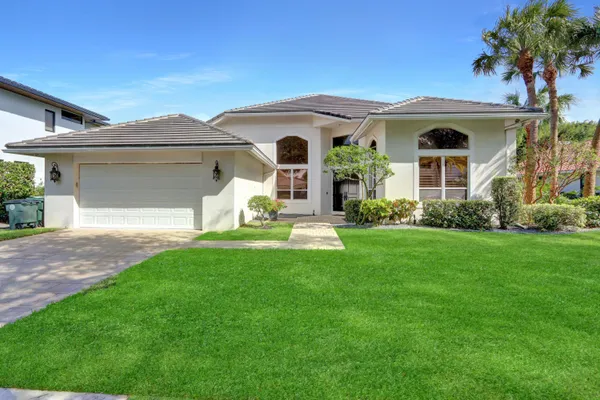 5866 ST ANNES WAY