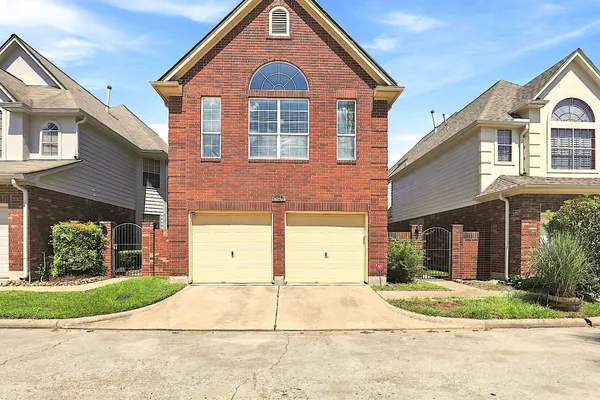 5842 CINNAMON CREEK CIR