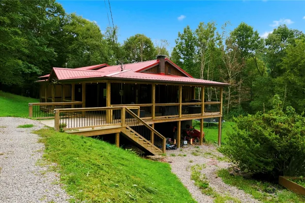 1393 MATEER RD