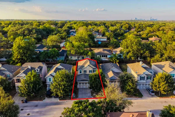 904 EMORY TREE DR
