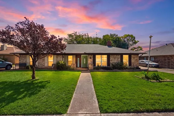 814 ROCK CREEK DR