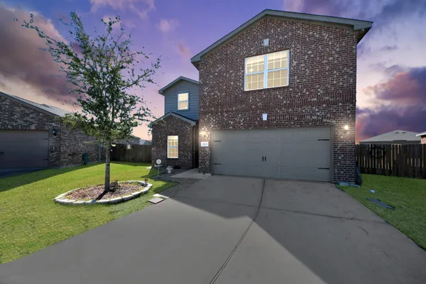 15203 ALBERT OAK DR