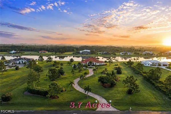 20301 BAREFOOT SKI BLVD