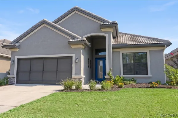 1677 W LAUREL GLEN PATH