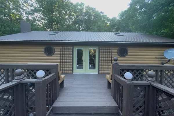 323 DINNER BELL OHIOPYLE RD