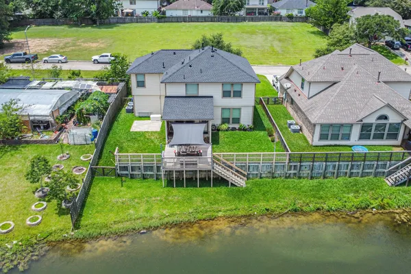 12009 LA SALLE RIVER RD