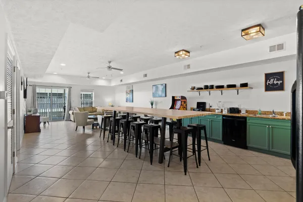 704 S OCEAN BLVD 405B
