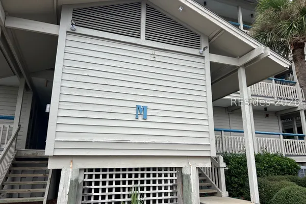 6 HARBOR DR M117