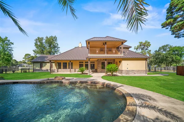 21710 PINO LN