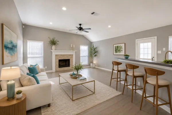 1302 RYAN DR