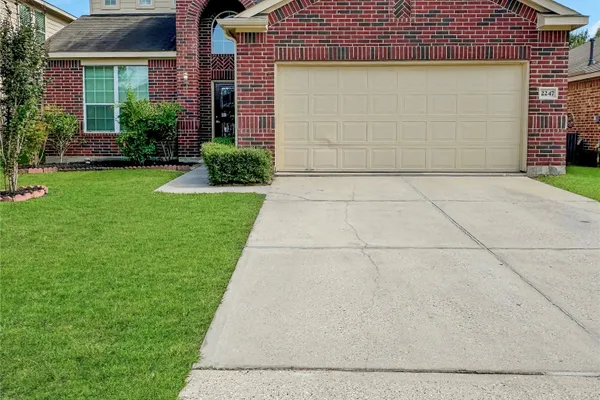 2247 BROWN OAK DR