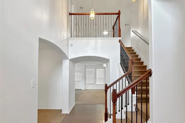 2247 BROWN OAK DR
