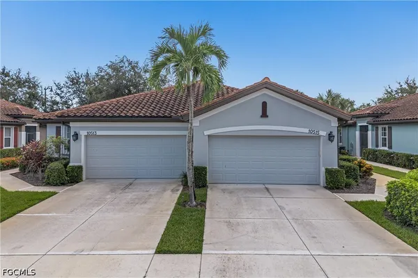 10515 DIAMANTE WAY