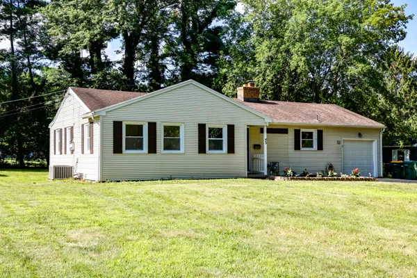 43 VALLEY VIEW DR