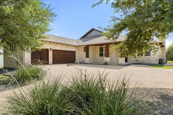 10183 BRANGUS RD