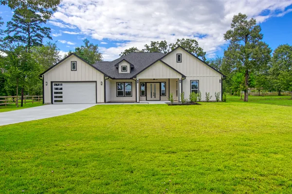11082 TAMMY CIR