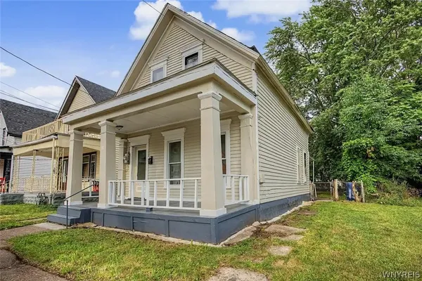 31 PERSHING AVE