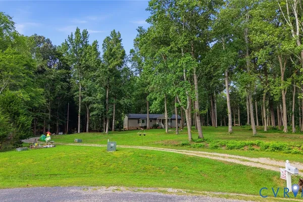 2678 POPLAR FOREST DR