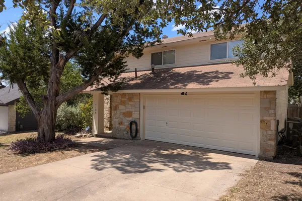 7108 SHADYWOOD DR