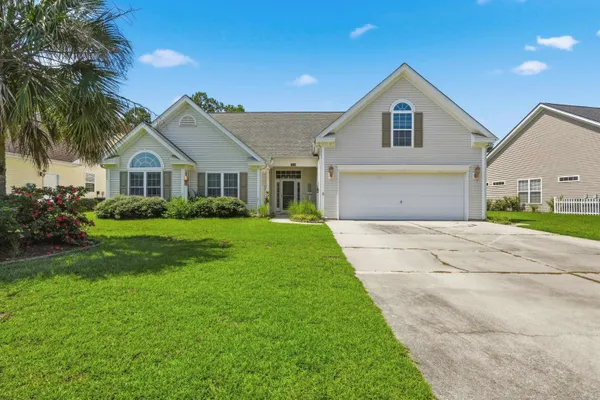 131 WICKLOW DR
