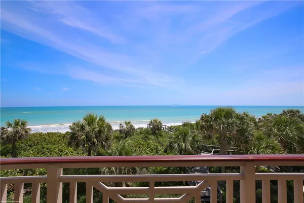30 BEACHSIDE DR 201