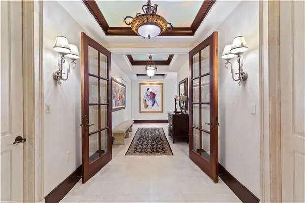 30 BEACHSIDE DR 201