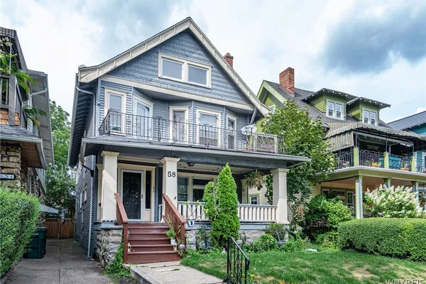 58 INWOOD PL