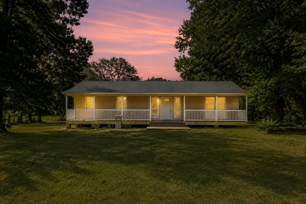 31 ELENDOR DR