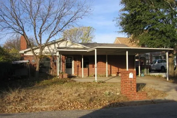 617 COMAL AVE