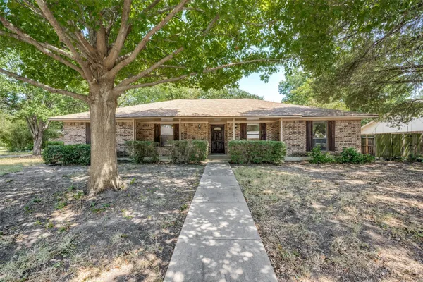 3204 BROKEN ARROW RD