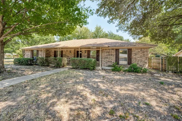 3204 BROKEN ARROW RD