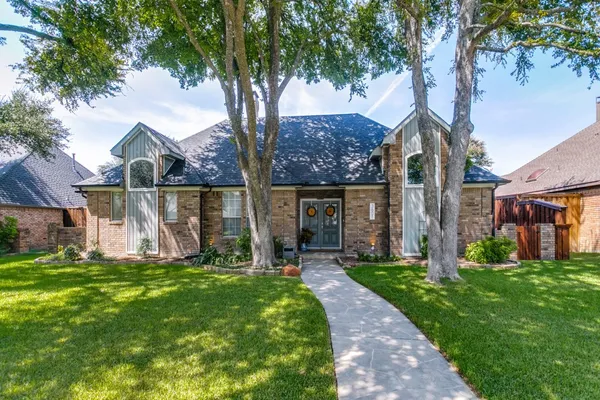 3601 TRINITY LN