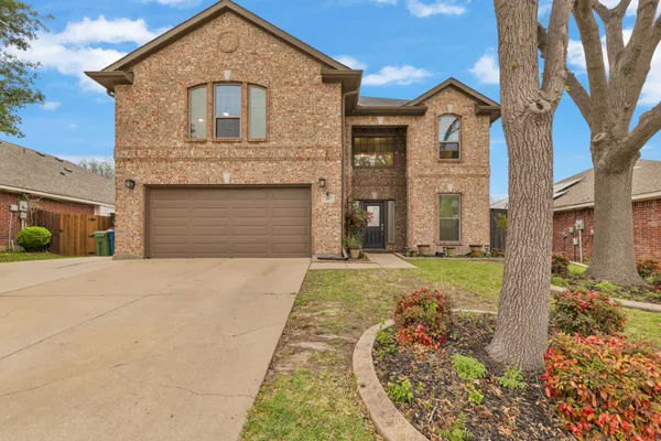 317 BENTON DR